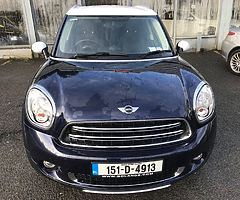 2015 Mini Countryman Cooper D in Cosmic Blue with only 32k Miles €16,950