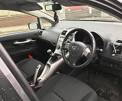 2007 toyota Auris 2.0 diesel D4D