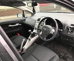 2007 toyota Auris 2.0 diesel D4D - Image 4/8
