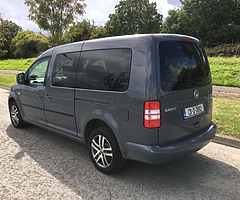 131 VW CADDY MAXI LIFE 1.6TDI - Image 5/16