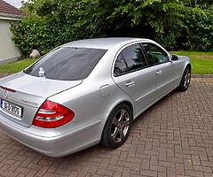 Mercedes e 200