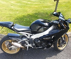 Honda fireblade 2010 - Image 3/5