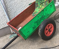 Here I have for sale is a kids tipping trailer either for a go kart or quad kids had lots of fun on  - Image 4/4