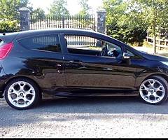 Ford Fiesta - Image 8/11