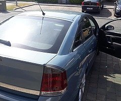 Car - Image 5/10