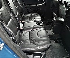 Volvo V40 R-Design 2.0 Diesel 2015 (152) - Image 5/8