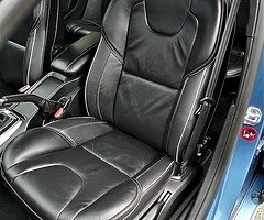 Volvo V40 R-Design 2.0 Diesel 2015 (152) - Image 6/8