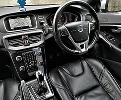 Volvo V40 R-Design 2.0 Diesel 2015 (152) - Image 7/8