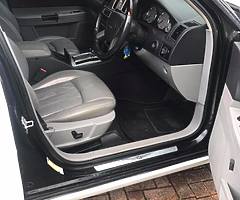 2007 Chrysler 300c Bentley look