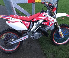 2007 cr125