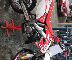 2007 cr125