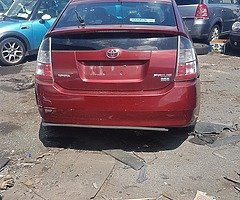Passat Prius Lexus BREAKING ALL PARTS AVALABLE All cars are driving - Image 5/6