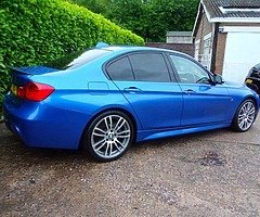 2013 BMW 318D M-SPORT PLUS (SAT-NAV HARMON KARDON XENONS 19" ALLOYS HEATED LEATHER)