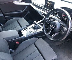 Audi A4 Black Edition  - Image 3/5