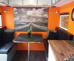 Very well presented race truck / motorhome - Image 3/10