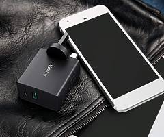 AUKEY USB C Wall Charger Dual Port USB A 5V 2.1A + USB C 5V 3A Mains Charger for iPhone X / 8 / 8 Pl - Image 3/7