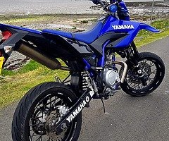 ****REDUCED****
2011 Yamaha WR125 supermoto, you can ride these wee bikes on a provisional licence!