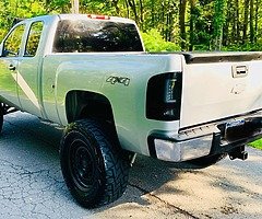 2011 Chevrolet Silverado 1500 Crew Cab · LT Pickup 4D 5 3/4 ft - Image 7/10