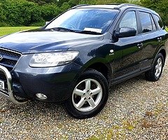 08 Hyundai Santa fe 4x4 (7 seats)
