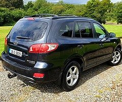 08 Hyundai Santa fe 4x4 (7 seats)