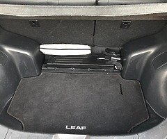 Nissan Leaf - Image 9/10
