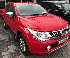 161 Mitsubishi L200 Crew Cab 2.4 Di-D Intense, Tax €333, CVRT 02/20 €13,780 plus VAT €16,950 - Image 10/10