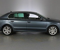 2015 Skoda Superb 2.0 TDI CR 140 SE Business - Image 4/8
