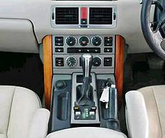 01 TO 06 RANGE ROVER RADIO