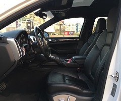 Porsche caynne V6 2012 sunroof rear camera tail gate leather heated seats call on 03.268 143 - Image 6/11