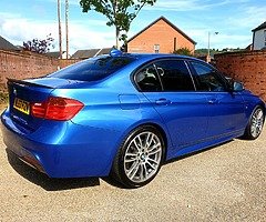 2013 BMW 318D M-SPORT PLUS F30 (LEATHER XENONS HK SOUND 19" 403 ALLOYS M PERFORMANCE KIT)