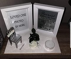 Memorial wedding frame and lantern