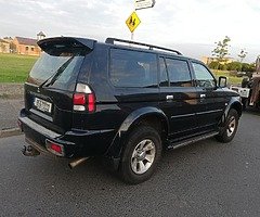 Mitsubishi pajero sport - Image 3/5