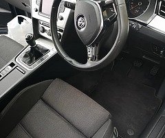 Volkswagen Passat - Image 5/10