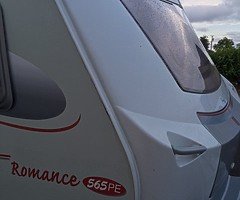 6 berth luxury caravan - Image 5/10