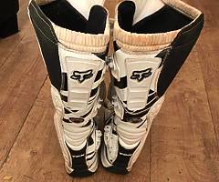 Mx boots size 9 - Image 3/4