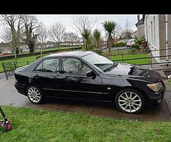 Lexus is200