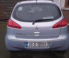 Mitsubishi colt 2005