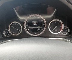 Mercedes Benz 220e auto - Image 7/10