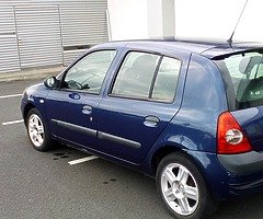 Renault Clio 1,1cc 2005 NEW NCT until: 9/20 TAX till 9/19 very low miles - Image 9/10