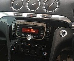Ford Galaxy Titanium - Image 6/10