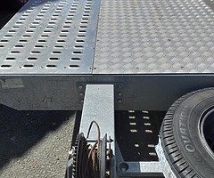 car beaver tail transporter