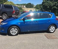 2015 TOYOTA AURIS 1.8 HYBRID ICON - Image 4/10