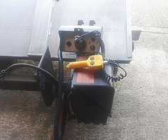 Mk5 golf and lorry tail lift