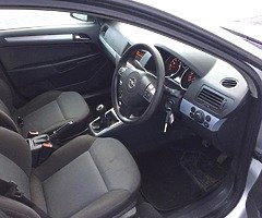 Opel astra estate 2006 Nct & Tax - Image 9/10