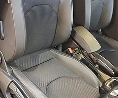 Titanium spec Seat Leon FR 184bhp TDI - Image 11/30