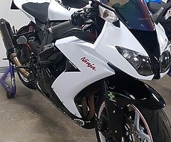 KAWASAKI ZX10R