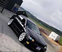 ** LOOKING FOR THE BELOW ** - Image 3/4