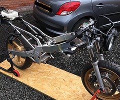 1988 Suzuki GSXR 400 (gk73a) Unfinished project! - Image 3/10