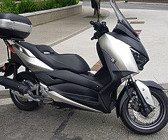 182D Yamaha xmax 125