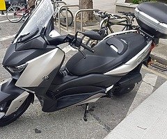 182D Yamaha xmax 125